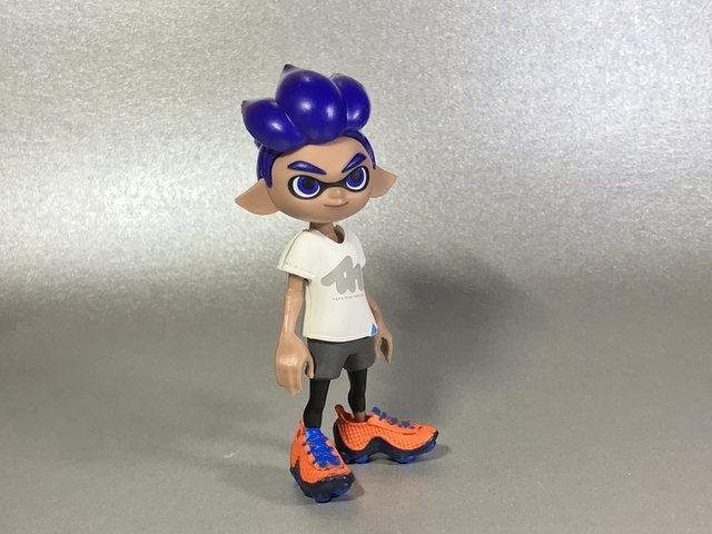 『スプラトゥーン2』の人気ギアが食玩に！ミニフィギュアで自由にコーデを楽しもう【特集】