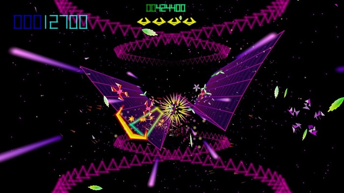 あのベクタースキャンシューティング名作が最新技術で！アタリ『TEMPEST 4000』配信開始