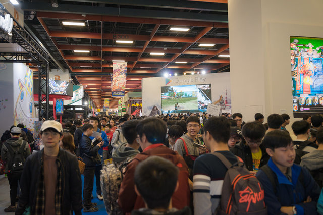 台湾ゲーマーの熱気が燃え尽きるほどにヒート！アジア最大規模のゲーム展示会一般デイが開幕【台北ゲームショウ2019】