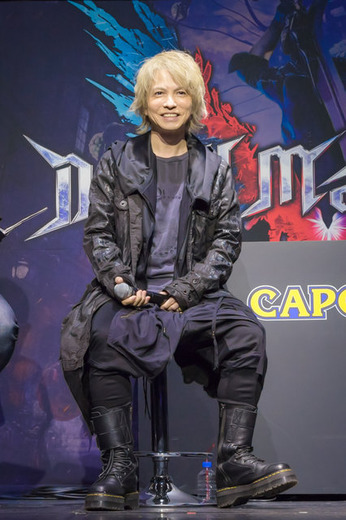 HYDE、作曲秘話を明かす「アガる感じ」「ヘビー系の雰囲気に」『デビル メイ クライ 5』発売前夜イベントレポート