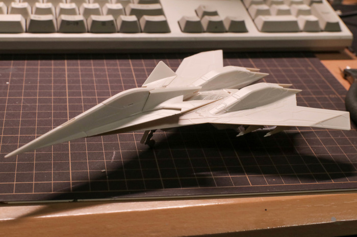 『エースコンバット7』コトブキヤ1/144「ADFX-10F」プラモデルレビュー!シリーズのディテール向上を味わえる巨大機キット【特集】