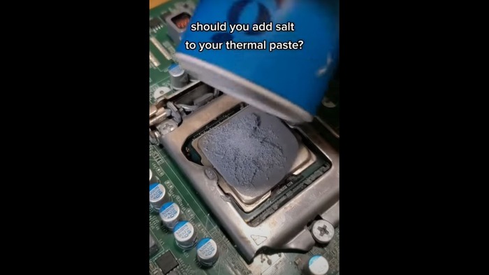 CPUグリスに塩を混ぜる…とあるPCユーザーが冷却効率を求めるも、20度も上がる逆効果に