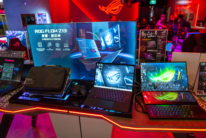 台湾の秋葉原・三創生活園区はどんなところ?ASUS「 ROG Store」は新作ゲーミングPCとデバイスを体験し放題!