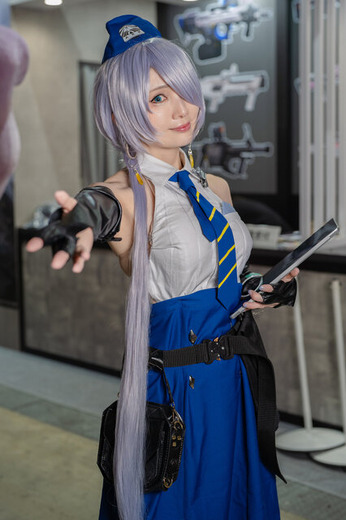 ブリッド『NIKKE』／とうか（@Aoi_Tohka）