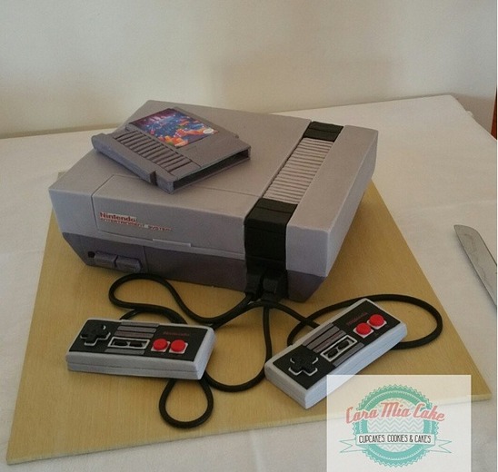 オーストラリアのカップルが結婚式に原寸大NESウェディングケーキを用意！参列者は本物と信じて疑わず