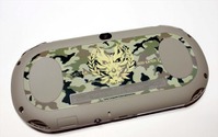 オリジナルデザインの新型PS Vitaやソフト、ブラッド腕輪型リングがセットに ― 『GOD EATER 2』フェンリルエディション＆特装版を開封 画像