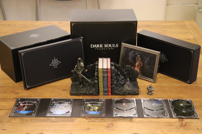 DARK SOULS TRILOGY BOXダークソウル トリロジーボックス