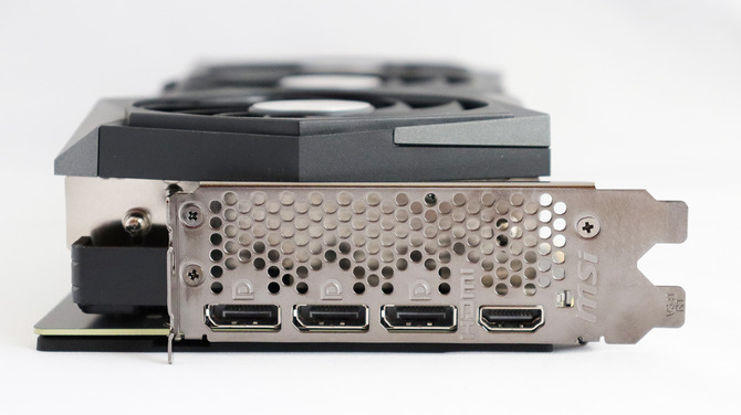 GeForce RTX 3080 GAMING X TRIO 10G」使用レポ!静音性と高性能を両立
