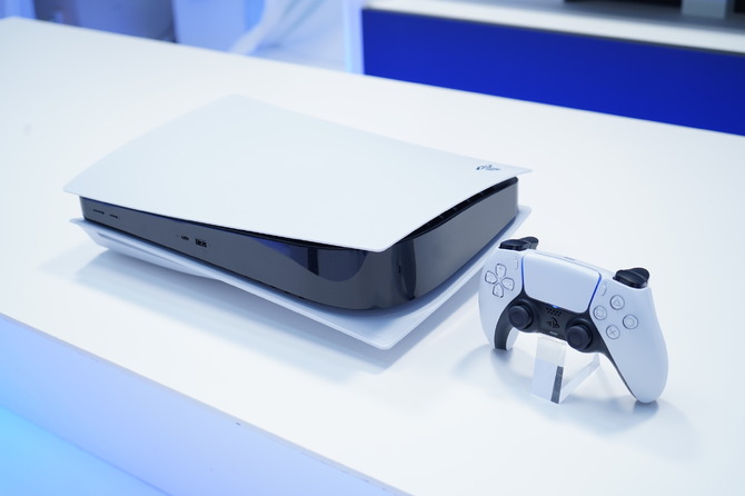 PS5本体＆新コントローラー・DualSenseを体験―動画と写真で舐めるように観てみよう | Game*Spark - 国内・海外ゲーム情報サイト
