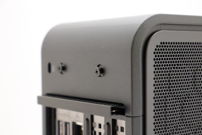 インテルの超小型ゲーミングPC「Intel NUC 9 Extreme Kit NUC9i7QNX」―小型筐体でもコアゲーマーは満足できるのか!? | Game*Spark - 国内・海外ゲーム情報サイト インテルの超小型ゲーミングPC「Intel NUC 9 Extreme Kit NUC9i7QNX」―小型筐体でもコアゲーマーは満足できるのか!? | Game*Spark - 国内・海外ゲーム情報サイト