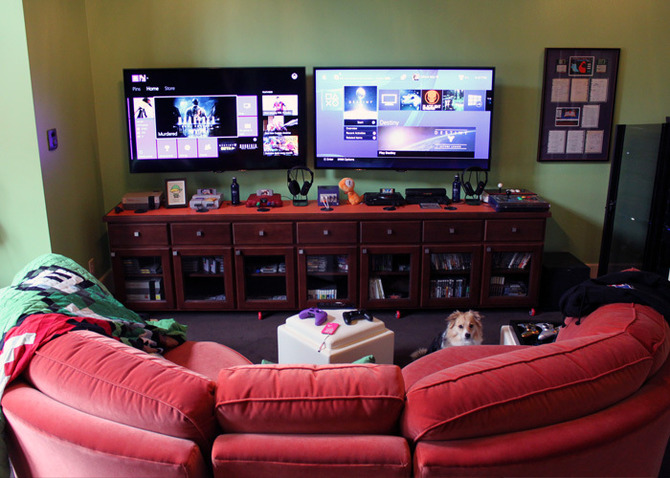 Cliffy Bの奥さんが自宅紹介 レアグッズが並ぶゲーム専用部屋の写真が一挙公開 Game Spark 国内 海外ゲーム情報サイト