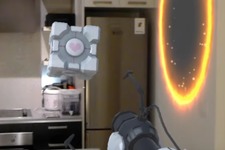 ホロレンズで『Portal』を現実世界に再現…リビングやキッチンであのキューブが大暴れ 画像